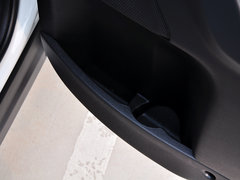 2014款 2.2T 自动 SD4 SE 柴油版 5座