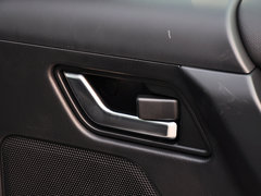 2014款 2.2T 自动 SD4 SE 柴油版 5座