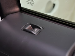 2014款 2.2T 自动 SD4 SE 柴油版 5座