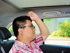 2014款 改款 2.5L CVT 两驱舒适版 5座