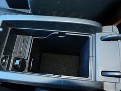 2014款 改款 2.5L CVT 两驱舒适版 5座