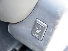 2014款 改款 2.5L CVT 两驱舒适版 5座