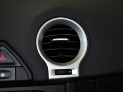 2014款 改款 2.0L CVT 两驱标准版 5座