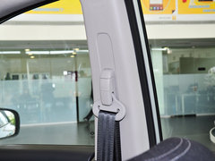2014款 改款 2.0L CVT 两驱标准版 5座