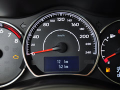 2014款 改款 2.0L CVT 两驱标准版 5座