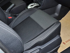 2014款 改款 2.0L CVT 两驱标准版 5座