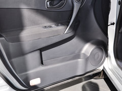 2014款 改款 2.0L CVT 两驱标准版 5座