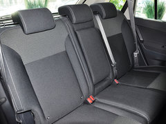 2014款 改款 2.0L CVT 两驱标准版 5座