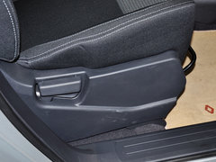 2014款 改款 2.0L CVT 两驱标准版 5座