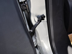2014款 改款 2.0L CVT 两驱标准版 5座