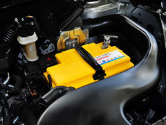 2014款 改款 2.0L CVT 两驱标准版 5座