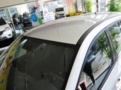 2014款 改款 2.0L CVT 两驱标准版 5座