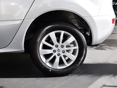 2014款 改款 2.0L CVT 两驱标准版 5座