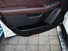 2014款 ML63 AMG 5座