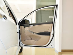 2014款 三厢 1.4L 自动 领先型GLX