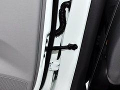 2014款 三厢 1.4L 手动 顶级型TOP