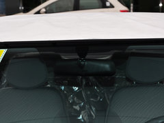 2014款 三厢 1.4L 手动 顶级型TOP