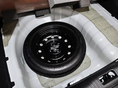 2014款 三厢 1.4L 手动 顶级型TOP