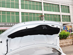 2014款 三厢 1.4L 手动 顶级型TOP