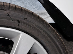 2014款 三厢 1.4L 手动 顶级型TOP