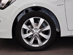 2014款 三厢 1.4L 手动 顶级型TOP