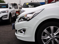 2014款 三厢 1.4L 手动 顶级型TOP
