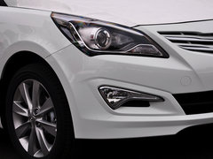 2014款 三厢 1.4L 手动 顶级型TOP