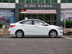2014款 三厢 1.4L 手动 顶级型TOP