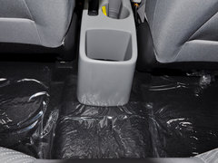 2014款 三厢 1.4L 手动 顶级型TOP