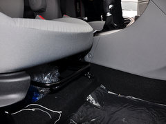 2014款 三厢 1.4L 手动 顶级型TOP