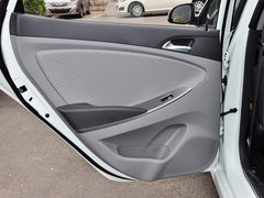 2014款 三厢 1.4L 手动 顶级型TOP
