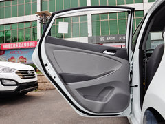 2014款 三厢 1.4L 手动 顶级型TOP