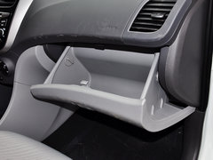 2014款 三厢 1.4L 手动 顶级型TOP