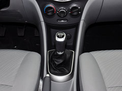 2014款 三厢 1.4L 手动 顶级型TOP