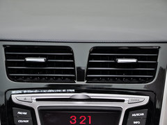 2014款 三厢 1.4L 手动 顶级型TOP