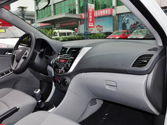 2014款 三厢 1.4L 手动 顶级型TOP
