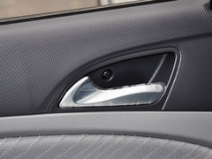 2014款 三厢 1.4L 手动 顶级型TOP