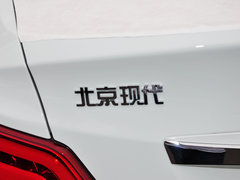 2014款 三厢 1.4L 手动 顶级型TOP