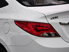 2014款 三厢 1.4L 手动 顶级型TOP