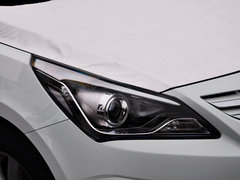2014款 三厢 1.4L 手动 顶级型TOP