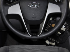 2014款 三厢 1.4L 手动 智能型GLS