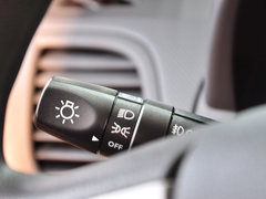 2014款 三厢 1.4L 手动 智能型GLS