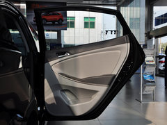 2014款 三厢 1.4L 自动 顶级型TOP