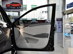 2014款 三厢 1.4L 自动 顶级型TOP