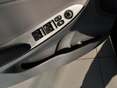 2014款 三厢 1.4L 自动 顶级型TOP