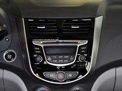 2014款 三厢 1.4L 自动 顶级型TOP