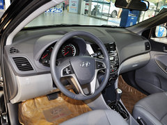 2014款 三厢 1.4L 自动 顶级型TOP
