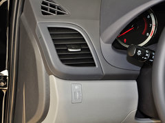 2014款 三厢 1.4L 自动 顶级型TOP