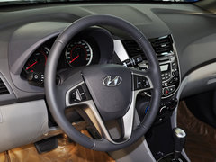 2014款 三厢 1.4L 自动 顶级型TOP
