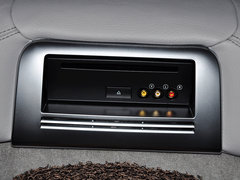 2014款 改款E300L 3.0L 自动 运动豪华型